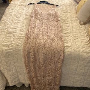 Beautiful long dress with jewels in perfect condition. A SueWong dress Size 10